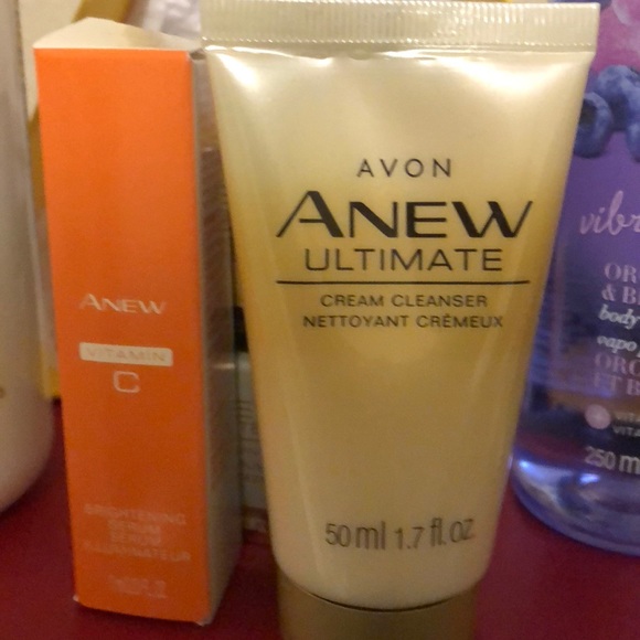 Avon - Picture 3 of 4